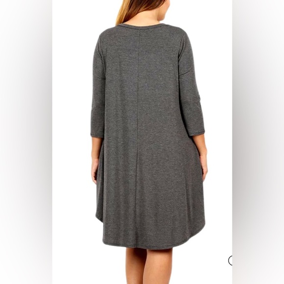 Line Dress - Picture 6 of 6